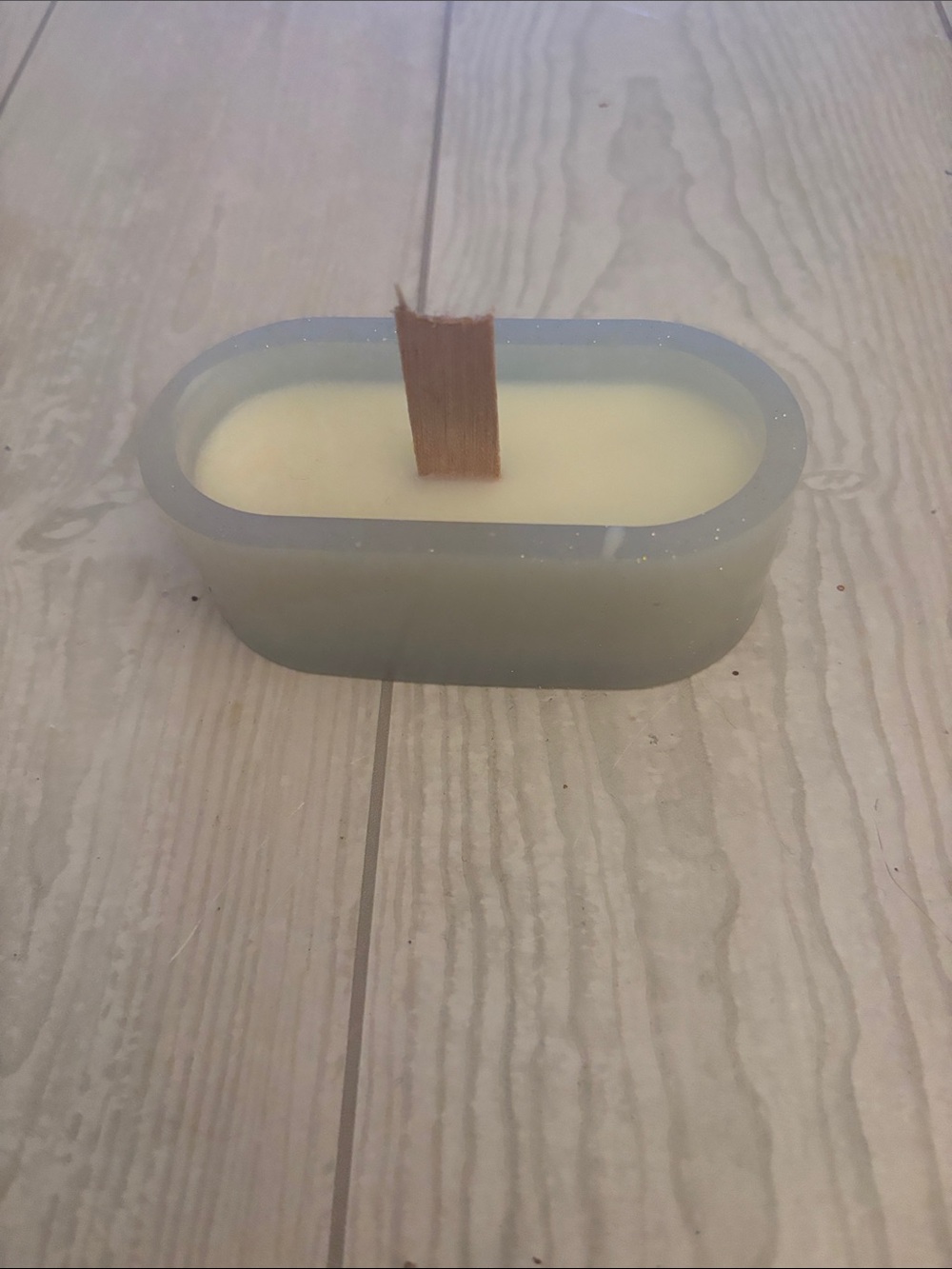 Natural Soy Wood-Wick Candle - Cream